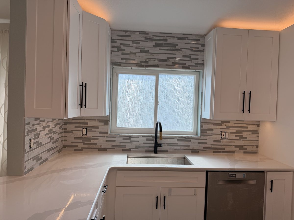 Finished kitchen with quartz counters